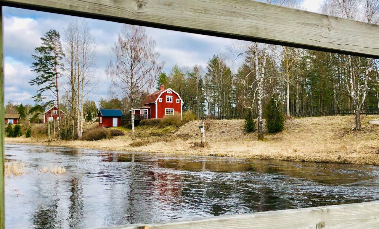Cosy River House Kvillsfors Kültér fotó